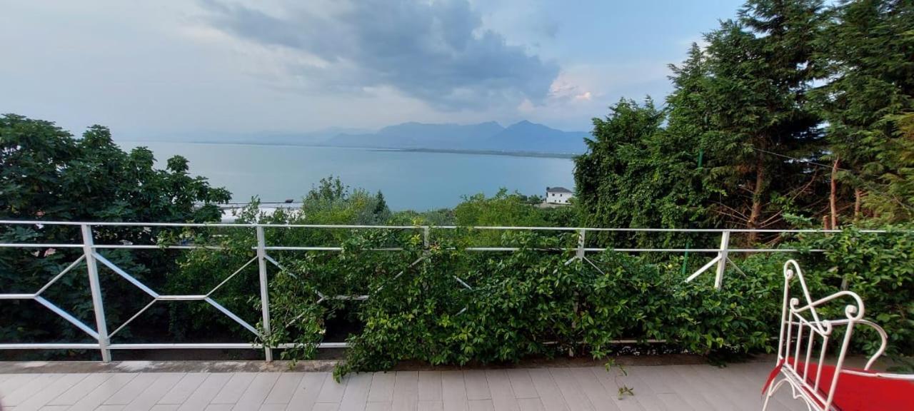 Shiroka Lake Home Экстерьер фото